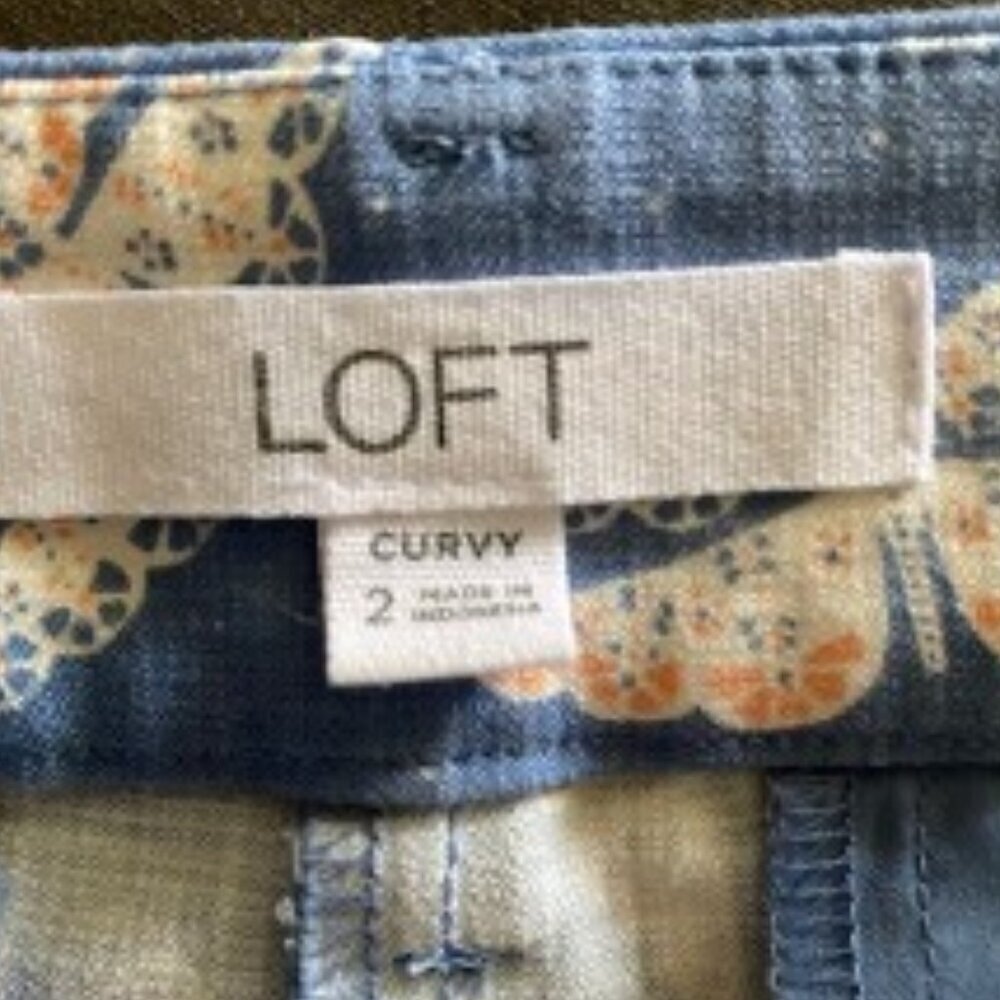 Loft Curvy Riviera Shorts in Butterfly - Picture 3 of 4